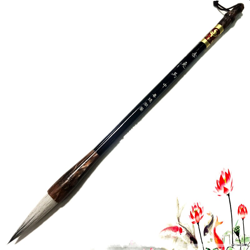 钢笔作为经典书写工具，