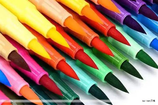 如今文具品类繁多，选购