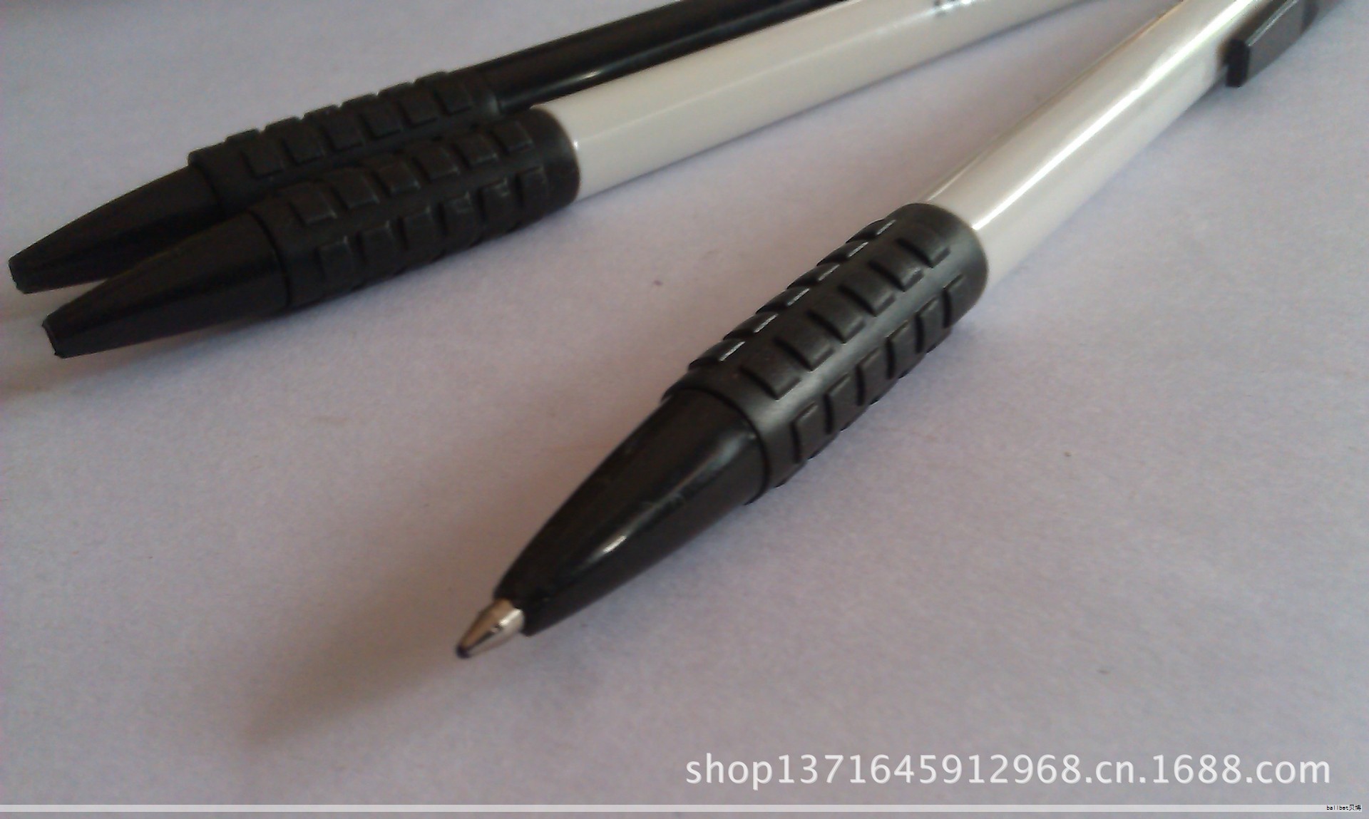 考试用铅笔与涂卡专用笔遵循国家标准GB/T 26698-2022，聚焦在考试答题卡的高效涂写与识别一致性。核心内容如下：