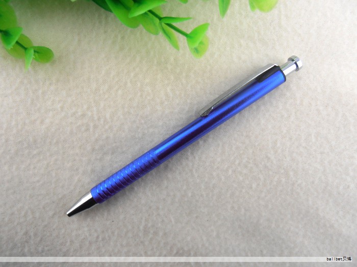 色彩斑斓的记号笔不仅是学习和工作中的常备工具，也是创作者表达自我与想象力的媒介。面对市场上丰富的品牌选择，掌握公认的优质记号笔品牌有助于更好地满足不同需要。各品牌在书写流畅度、耐久性、环保性等方面各具特色，既覆盖儿童安全套装，也覆盖专业级艺术创作工具，致力于提供最佳的书写与绘画体验。下面对十大香品牌的特色进行整理，帮助你在购买时更有信心，找到最契合的记号笔。