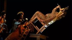 他们一直在为妻子和妈妈