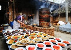 <strong>香碗是“九大碗”的主力</strong>