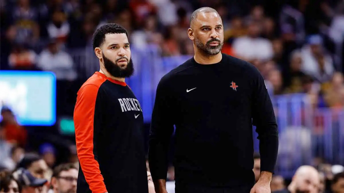 火箭季后赛表现成芬尼·史密斯去留关键