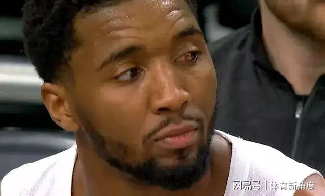 米切尔低效19分哈登爆发27分 骑士力克雄鹿创季后