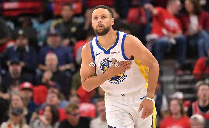 快船主场遭勇士逆转赛季告终泰伦卢战术失误引