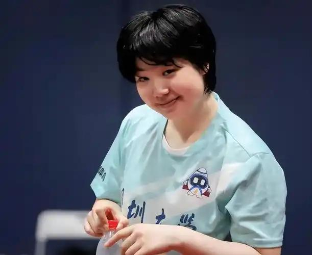 蒯曼心态崩盘零封救场，王曼昱用球商碾压波兰